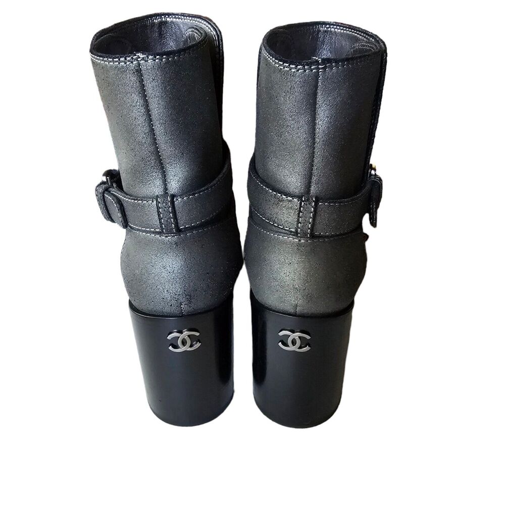 Chanel 22B CC Cap Toe Short Boot Size 39.5 8.5 9 Gray Suede Patent Black Leather - Picture 5 of 12